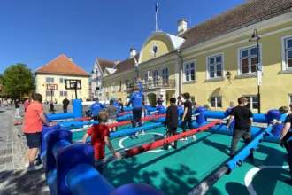 Inimlauajalgpall